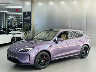 AITO Wenjie M5 2025