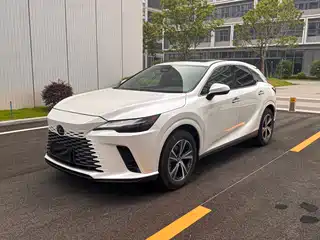 Lexus RX 2025