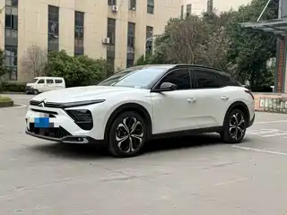 Citroën Versailles C5 X 2023