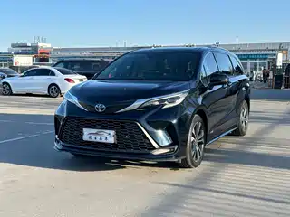 Toyota Granvia 2022