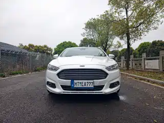 Ford Mondeo 2014