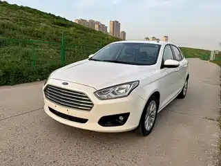 Ford Escort 2017