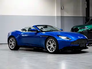 Aston Martin DB11 2019