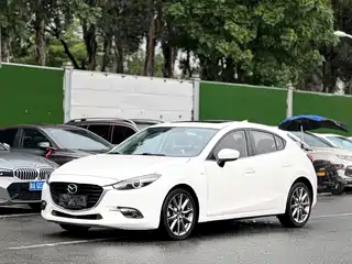 Mazda Mazda3 Axela 2017