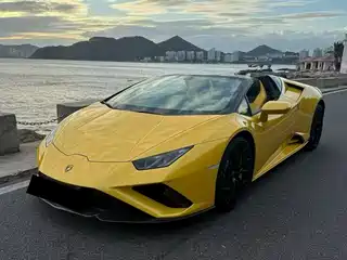 Lamborghini Huracán 2021