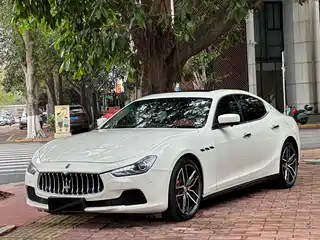 Maserati Ghibli 2016