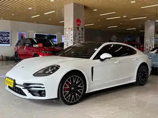 Porsche Panamera 2016