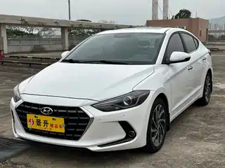 Hyundai Elantra 2020