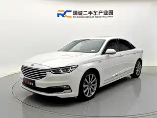 Ford Taurus 2020