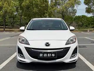 Mazda Mazda3 Axela 2011