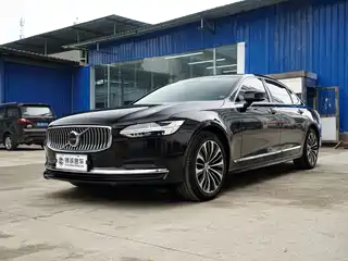 Volvo S90 2024