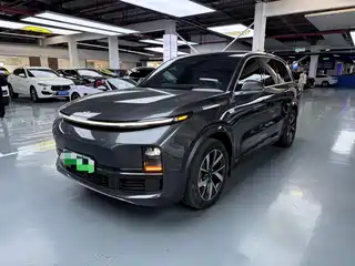 Li Auto Li L8 2022