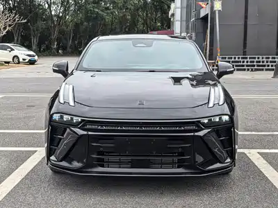 Lynk & Co 03 2025