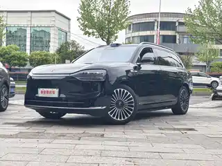 AITO Wenjie M9 2023
