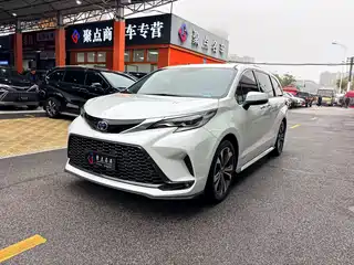 Toyota Granvia 2024