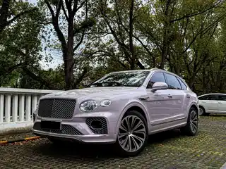 Bentley Bentayga Hybrid 2022