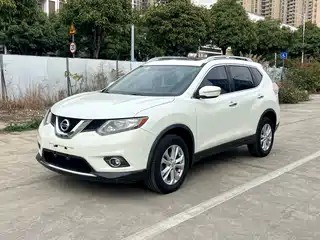Nissan X-Trail 2015