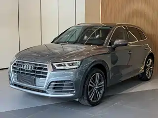 Audi Q5L 2020