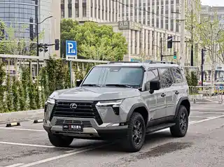 Lexus GX 2024