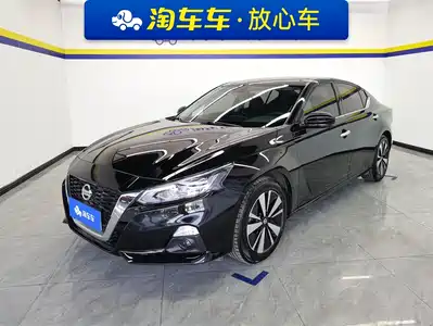 Nissan Teana 2022