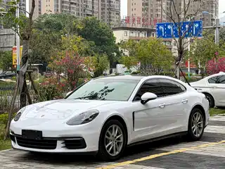 Porsche Panamera 2016