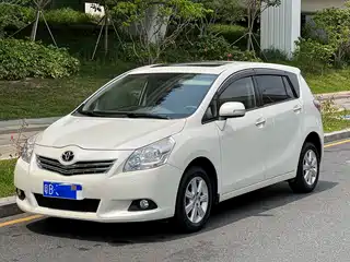 Toyota E'Z 2013