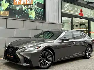 Lexus LS 2018