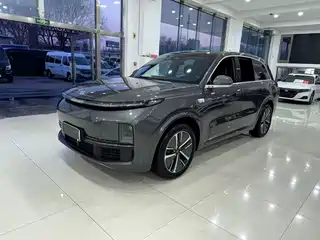 Li Auto L8 2024