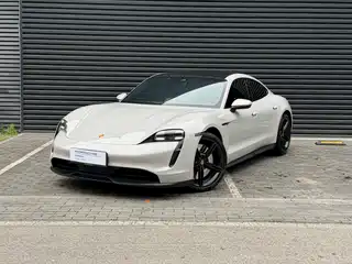 Porsche Taycan 2020