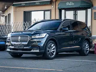 Lincoln Aviator 2021