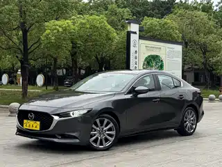 Mazda Mazda3 Axela 2024