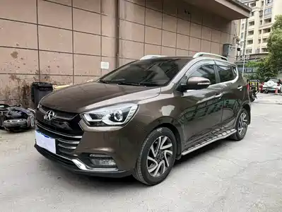 JAC Motors Refine S2 2015