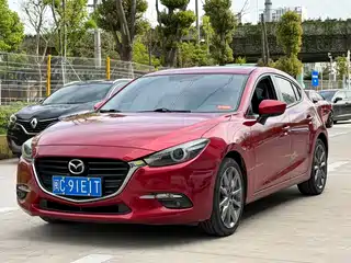 Mazda Mazda3 Axela 2019