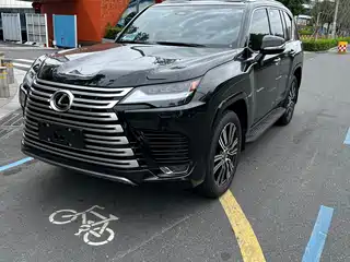 Lexus Lexus LX 2024