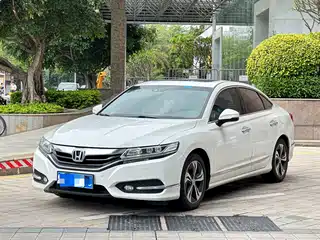 Honda Spirior 2015