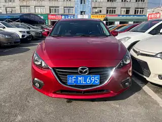 Mazda Mazda3 Axela 2016