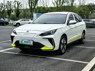 Dongfeng Aeolus Fengshen E70 2022