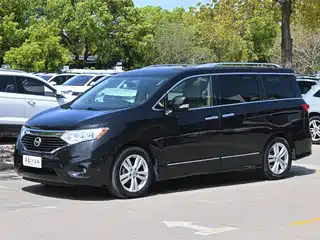 Nissan Quest 2015