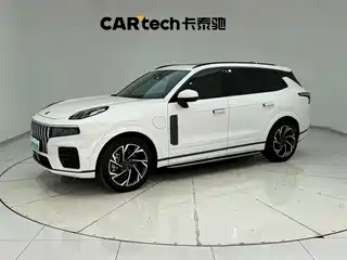Lynk & Co 09 EM-P 2022