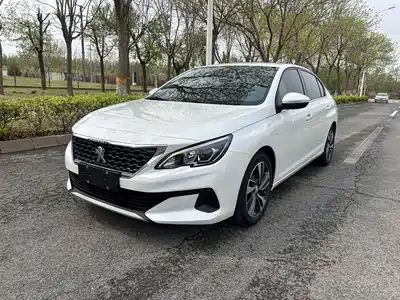 Peugeot 408 2021
