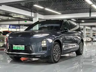 NIO NIO ES8 2025