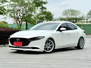 Mazda Mazda3 Axela 2020