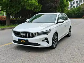 Geely Emgrand 2025