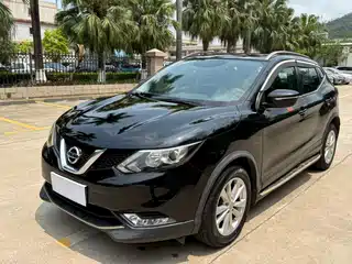 Nissan Qashqai 2015
