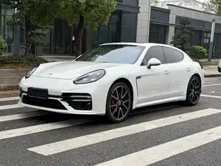 Porsche Panamera 2014