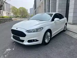 Ford Mondeo 2014
