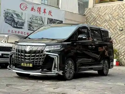 Toyota Alphard 2011