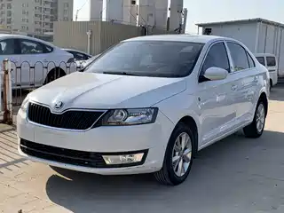 Škoda Rapid 2015