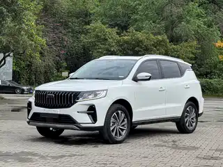Geely Emgrand X6 2021