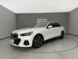 BMW 5 Series (Import) 2024